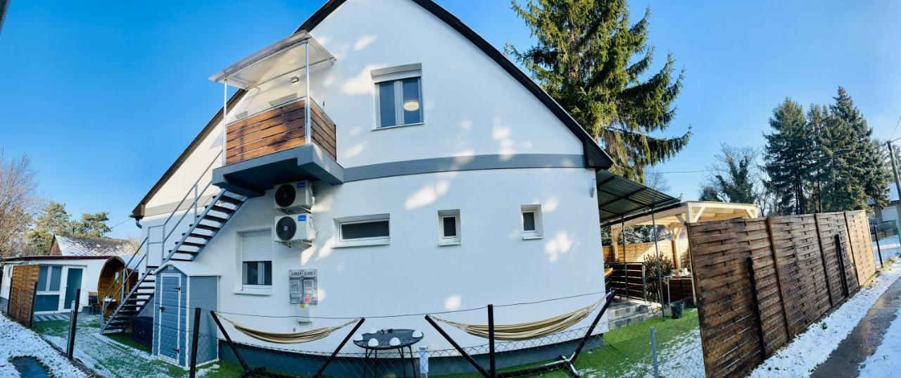 Balcsitthon Apartmanok Сиофок Екстериор снимка