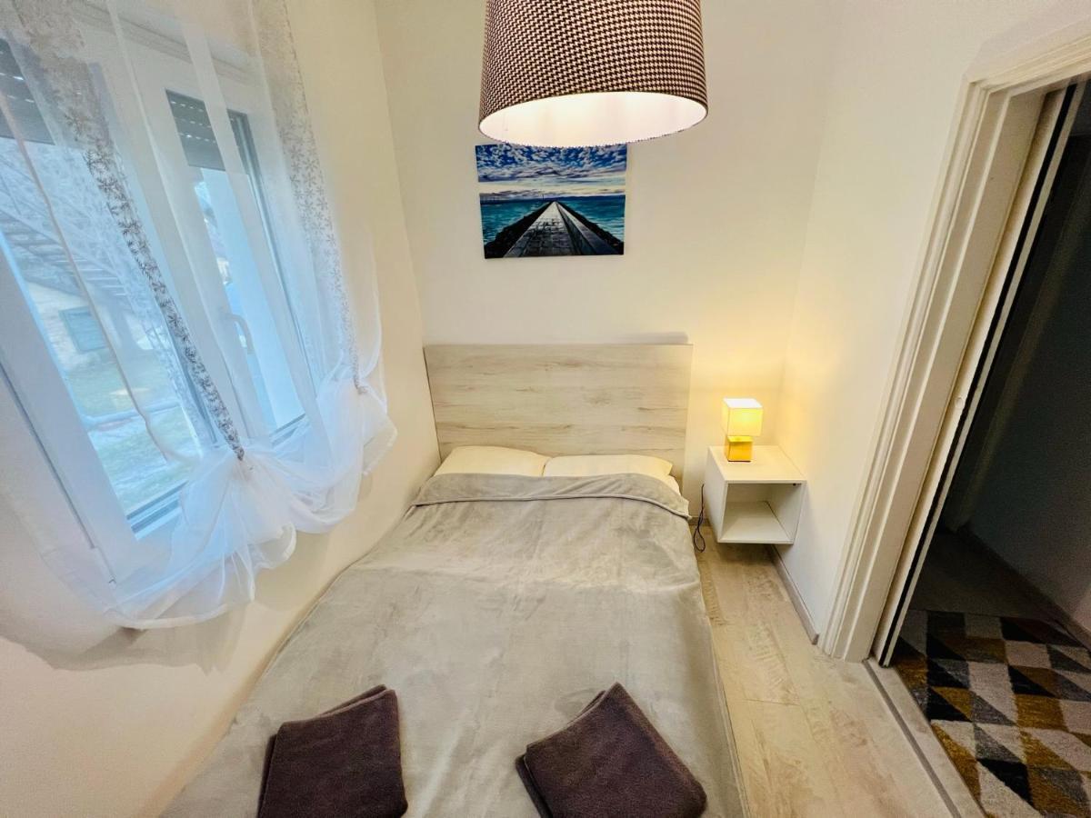 Balcsitthon Apartmanok Сиофок Екстериор снимка