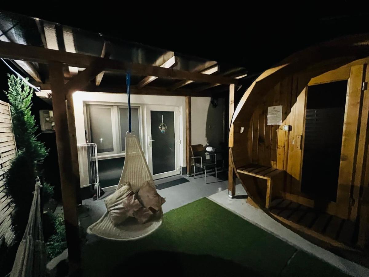 Balcsitthon Apartmanok Сиофок Екстериор снимка