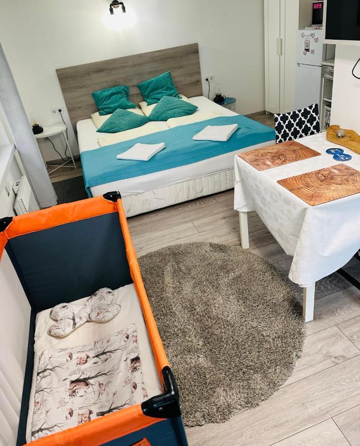 Balcsitthon Apartmanok Сиофок Екстериор снимка